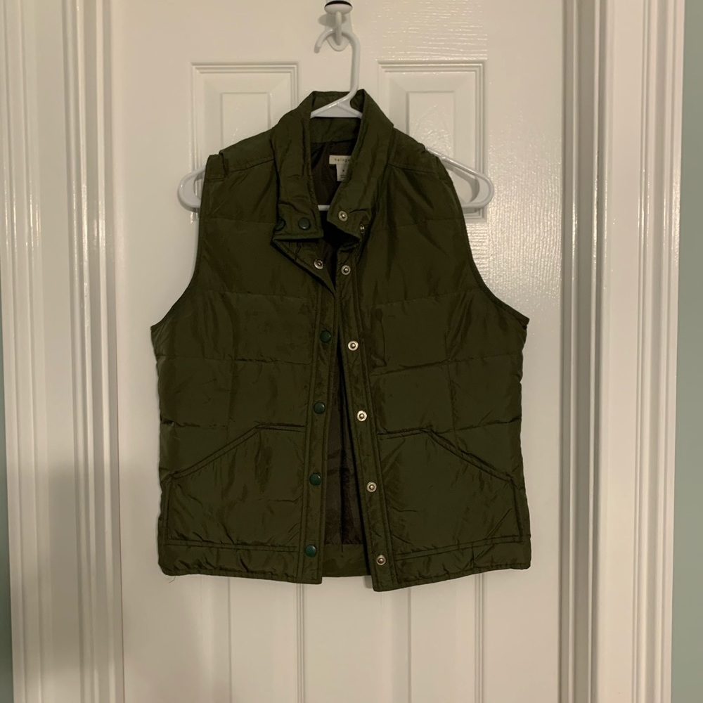Army green vest